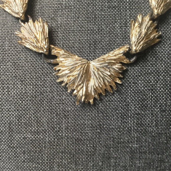 Adjustable 17” Gold-tone Necklace - Picture 2 of 3